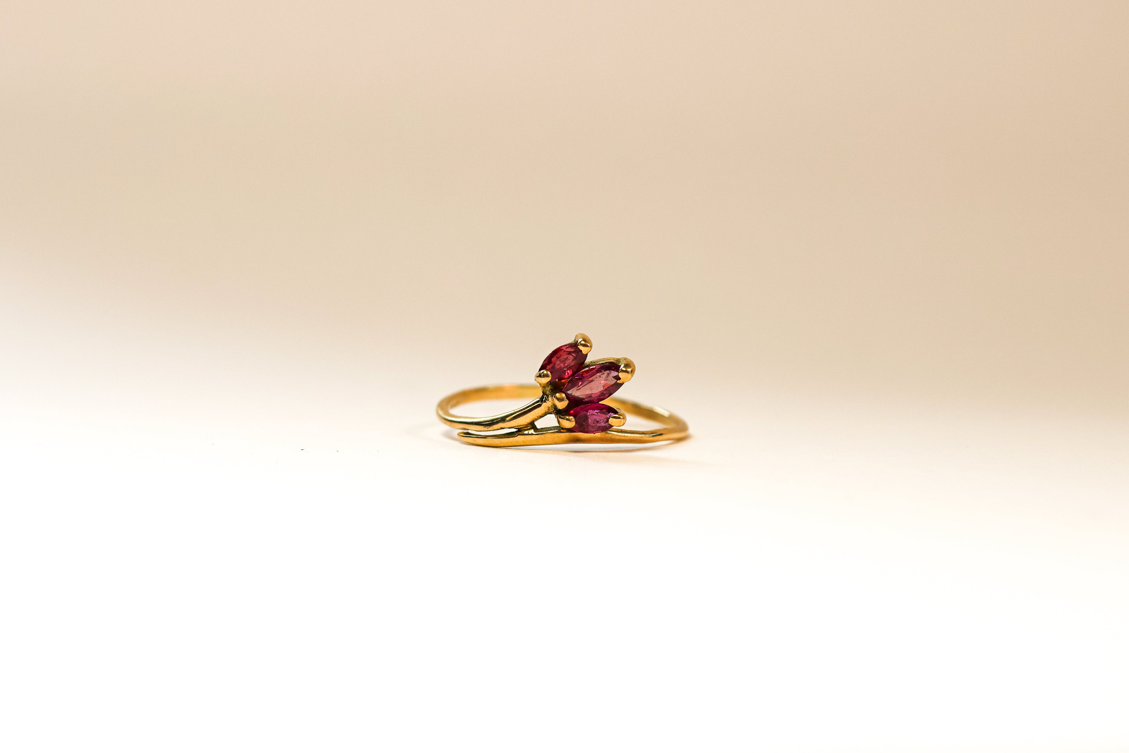 Bague duchesse Oze or jaune rubis