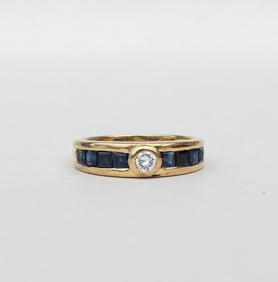 Le bleuet — bijou en or 18 carats vintage